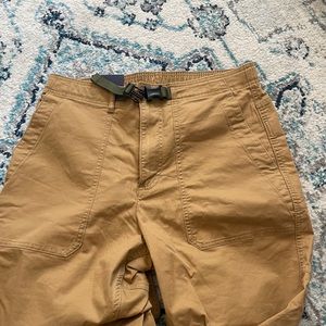BRAND NEW Gap Belted Jogger